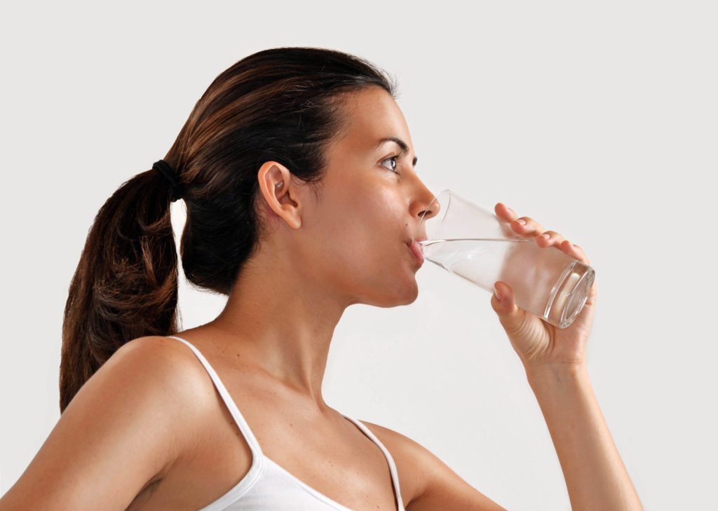 woman-drinking-water
