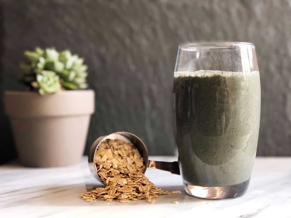 Oatmeal Breakfast Smoothie | GreenSmoothieGirl Recipe - GreenSmoothieGirl