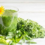 12 Delicious Edible Weeds to Forage for Green Smoothies | Green Smoothie Girl