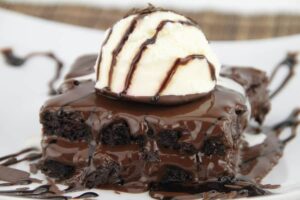 Photo of brownie and ice cream from "How To Break Your Sugar Addiction In Four Days" at Green Smoothie Girl.