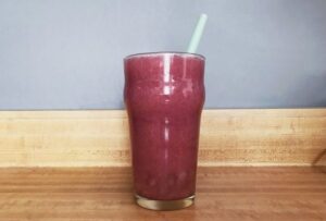 Photo of step 4 from "How To Make Healthy Bubble Tea" at Green Smoothie Girl.