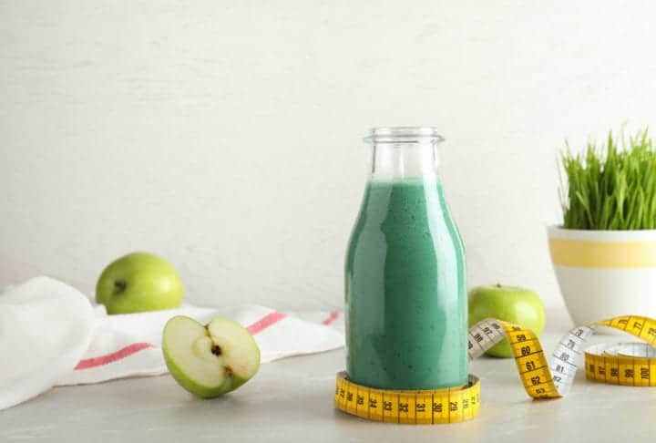 10 Green Smoothie Recipes For Weight Loss & Fat Burning