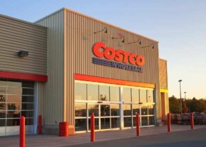 Photo of Costco store front from "Who’s Taking a Stand Against Roundup? (and Other Glyphosate Herbicides)" at Green Smoothie Girl