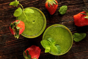 Green smoothies with leafy greens