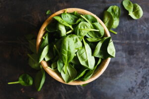 Spinach for green smoothies